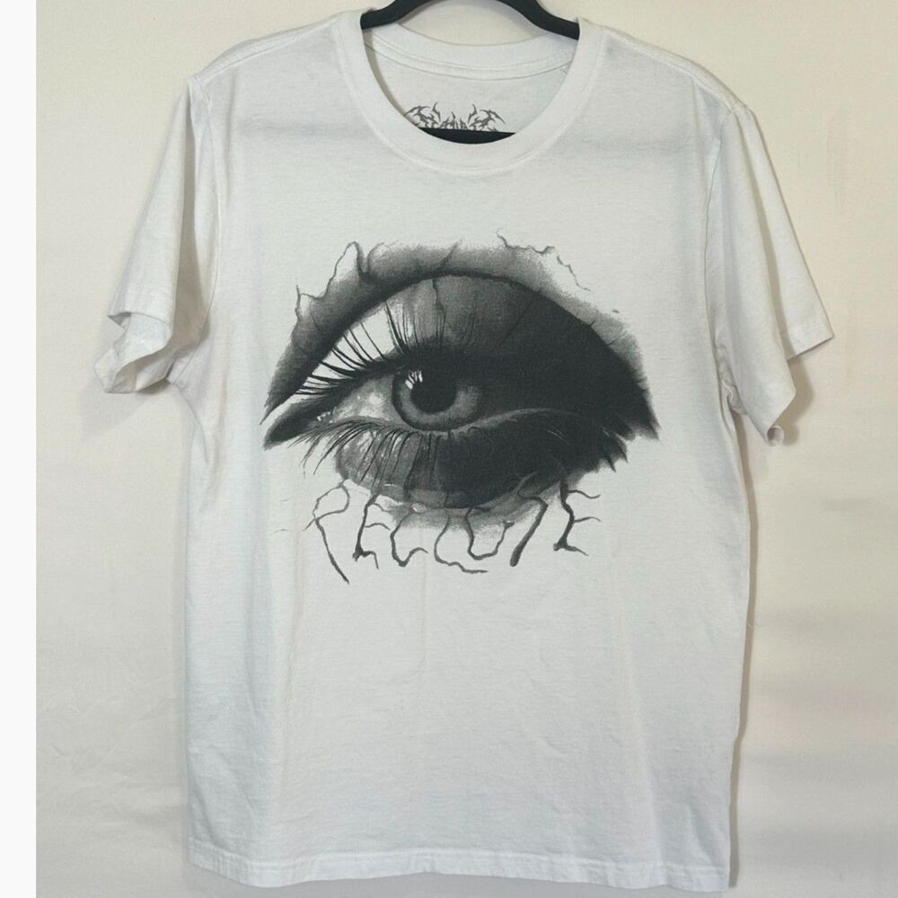 Pholon Men's "Recluse" Eye T-Shirt Size M